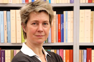 23.03 - sandrine collette