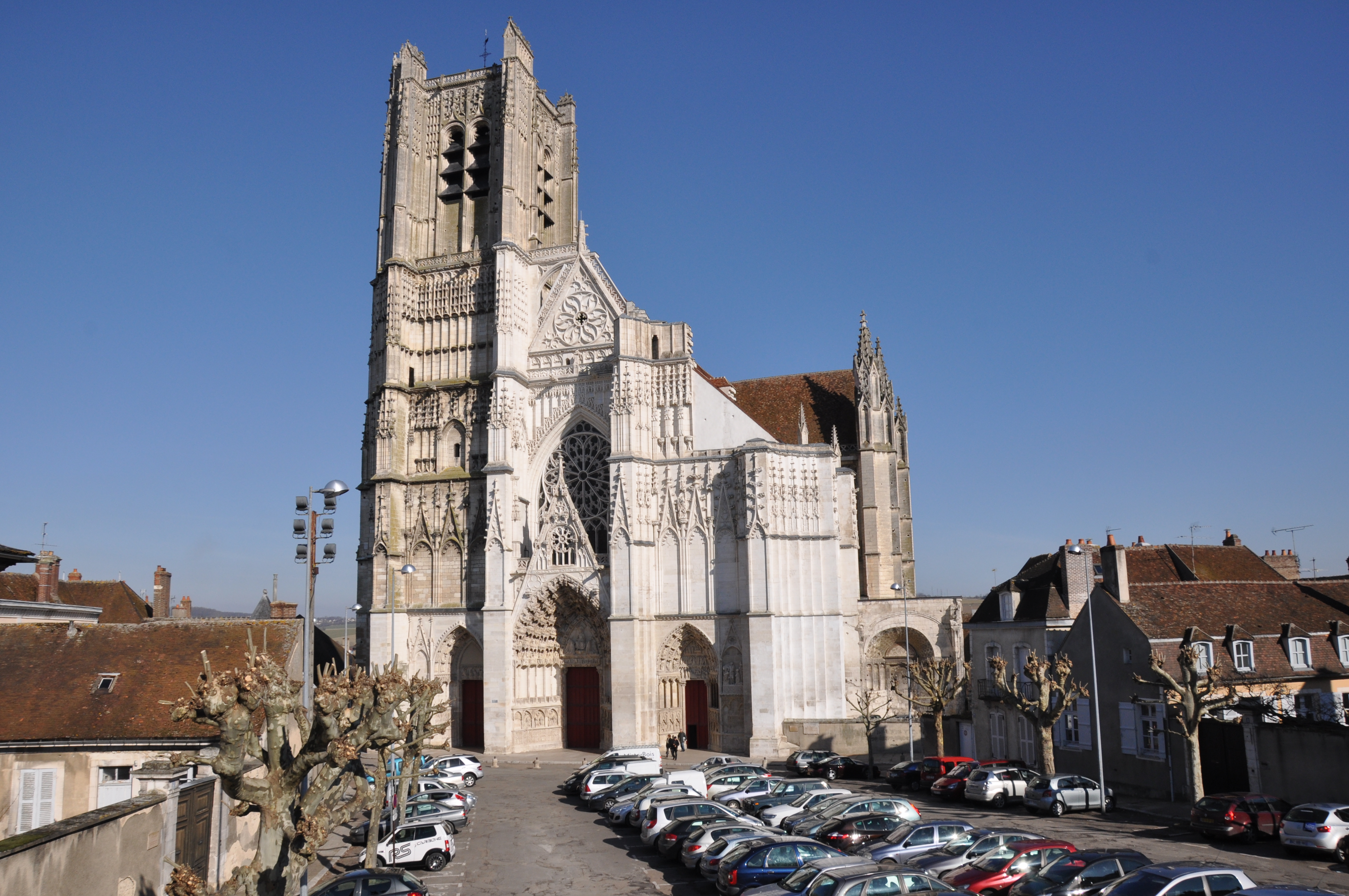 La Cathedrale Saint Etienne Patrimoine Attractive Ville D Auxerre